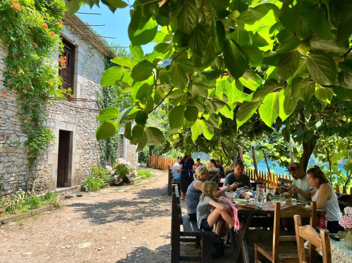 Hotel Neomalsore Agrotourism, Komani Lake Esterno foto