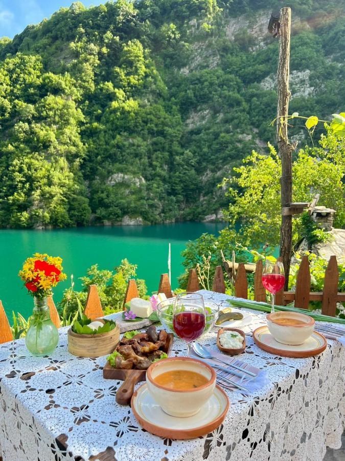 Hotel Neomalsore Agrotourism, Komani Lake Esterno foto