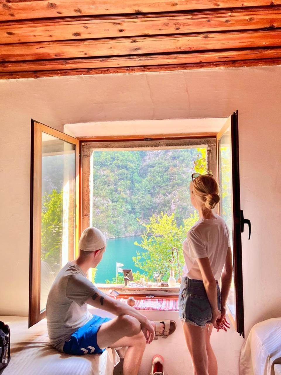 Hotel Neomalsore Agrotourism, Komani Lake Esterno foto