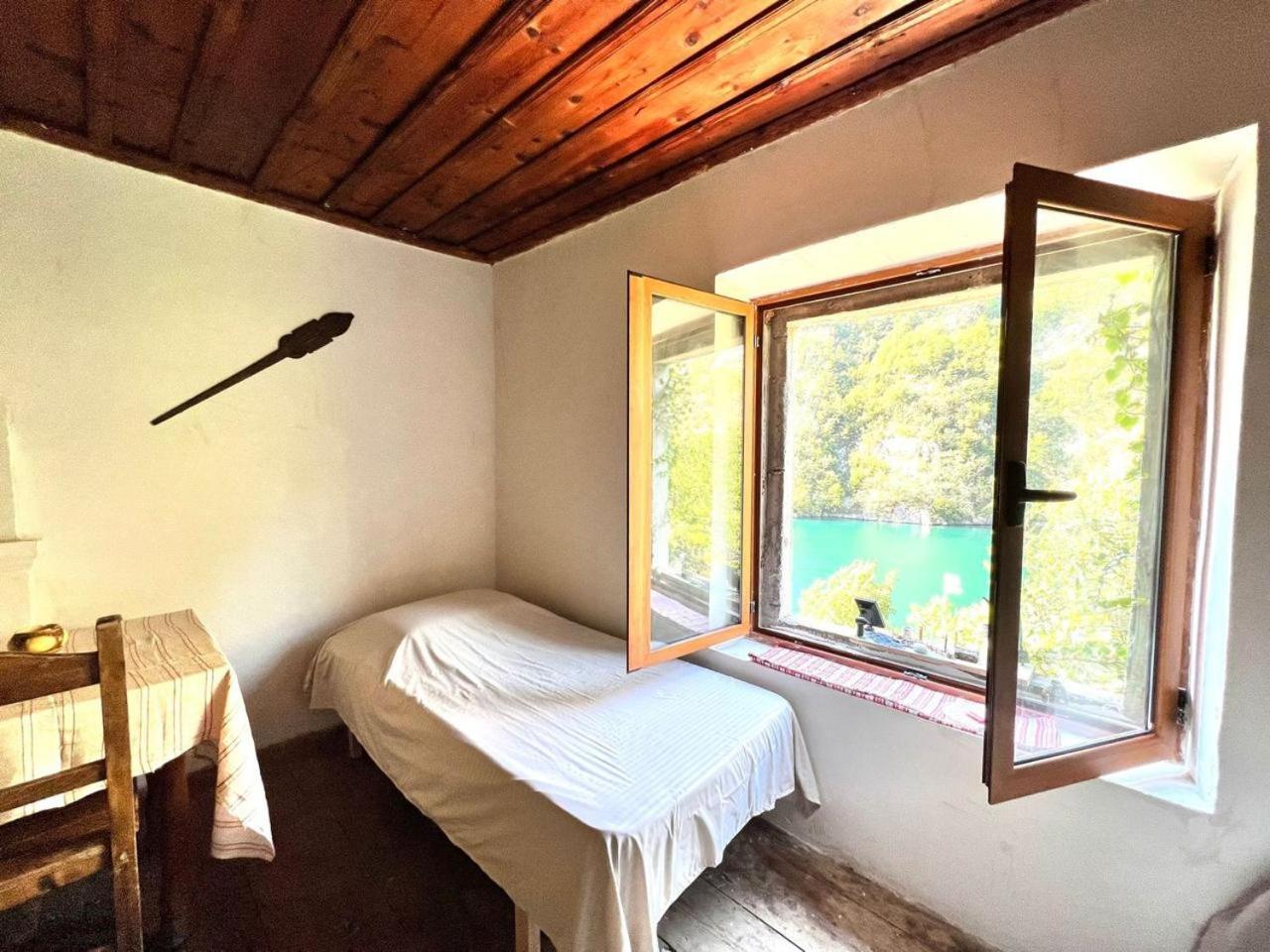 Hotel Neomalsore Agrotourism, Komani Lake Esterno foto